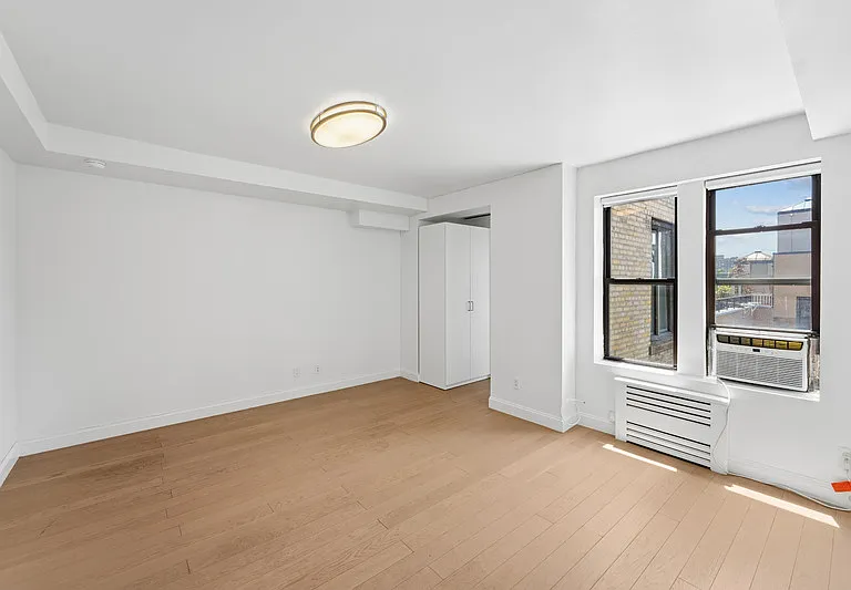 915 W End Ave #1503 — Photo 6