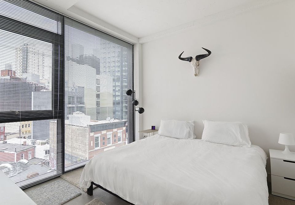 2nd image of 4277 Hunter St #4A
