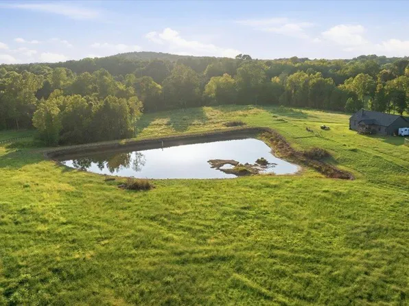 233 Buck Gunter Rd #4, Siler City, NC 27344