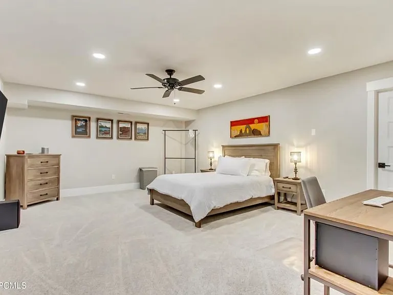 11443 N Perspective Dr — Photo 8