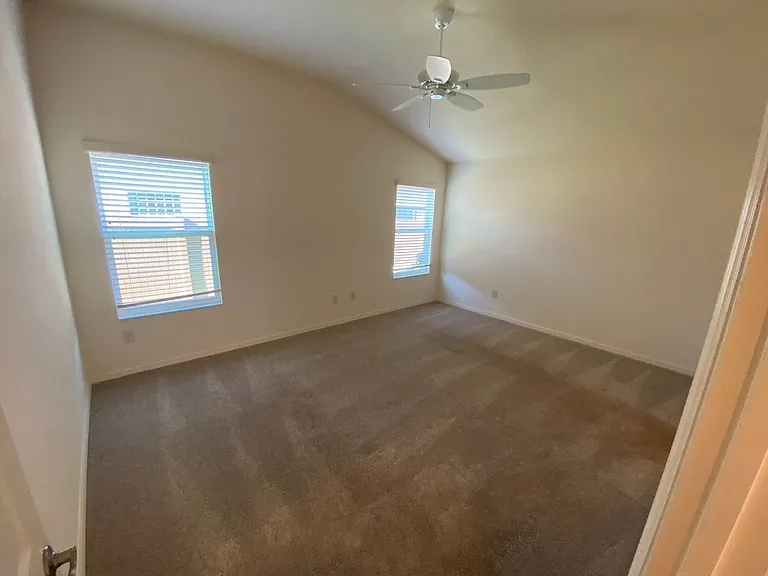 3102 Sabal Palm Ave — Photo 16