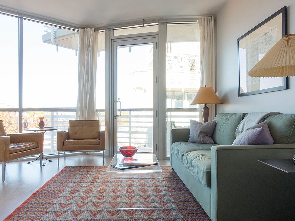 Sunny living room with incredible views