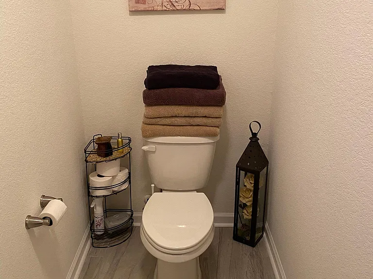 3108 Hurley Ave — Photo 3