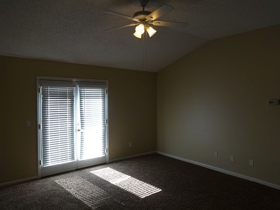2nd image of 4415 Crested Butte Ct