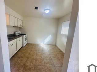 120 N Calaveras St APT 101, Fresno, CA 93701