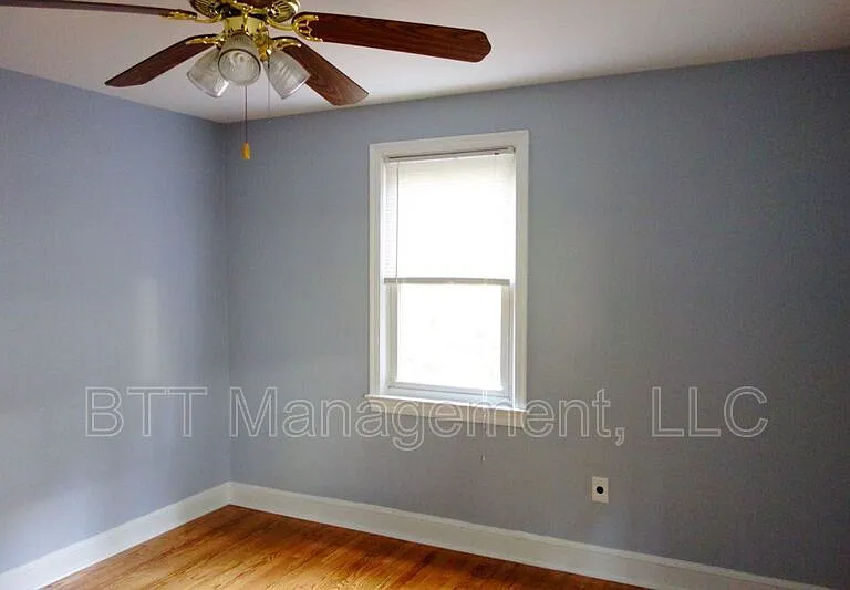 8206 Greenwood Ave #5 — Photo 12