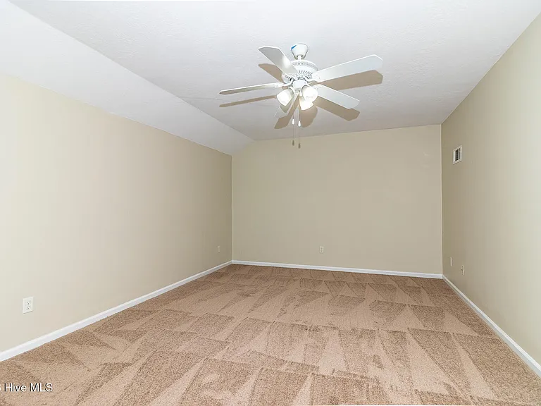 456 Northrop Pl — Photo 17