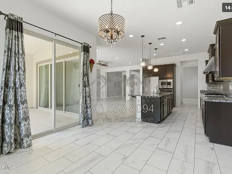 1083 E Holland Park Dr — Photo 12