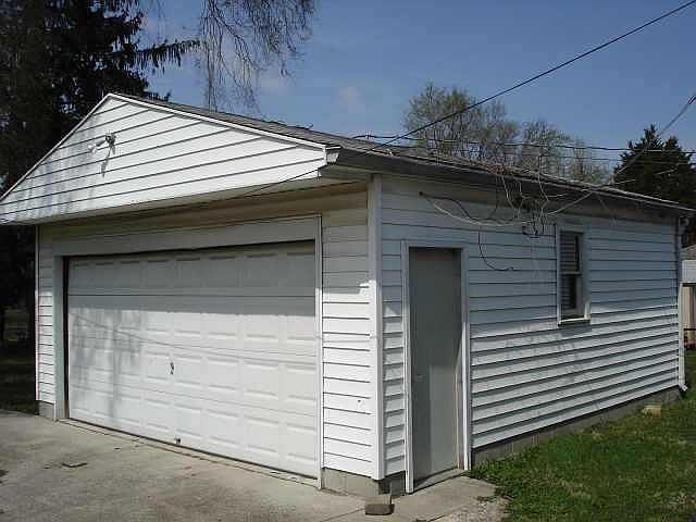 2nd image of 3446 N Orchard Ave