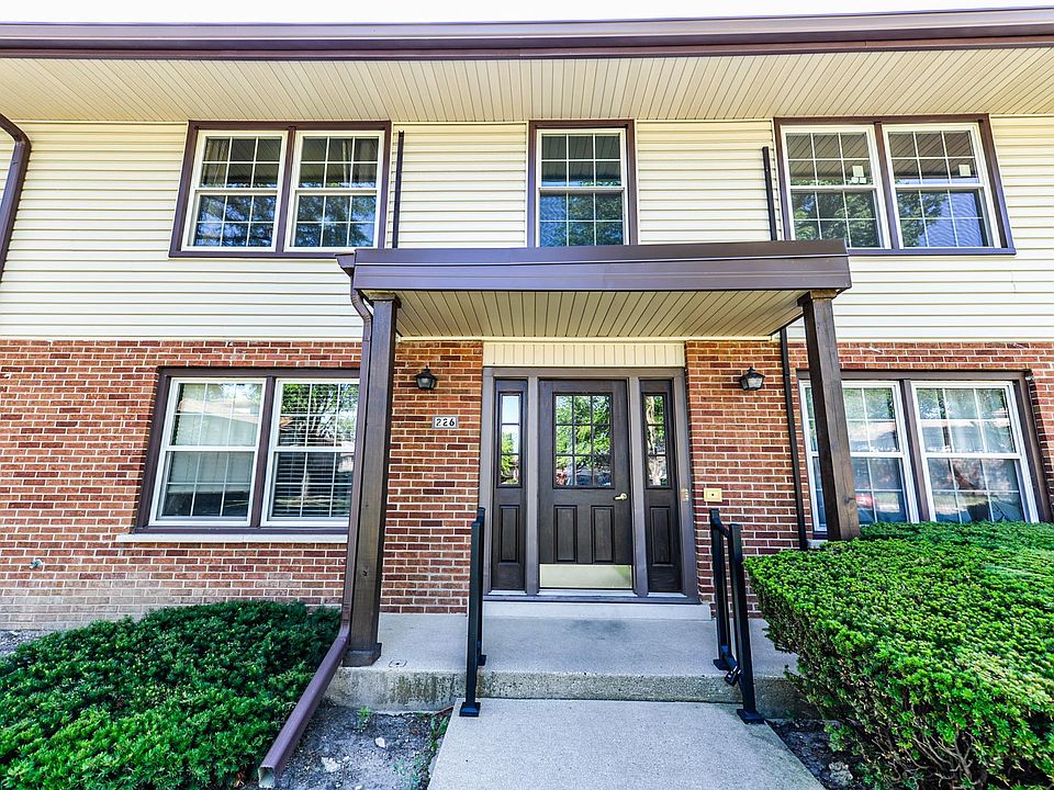 1st image of 226 Washington Sq #414