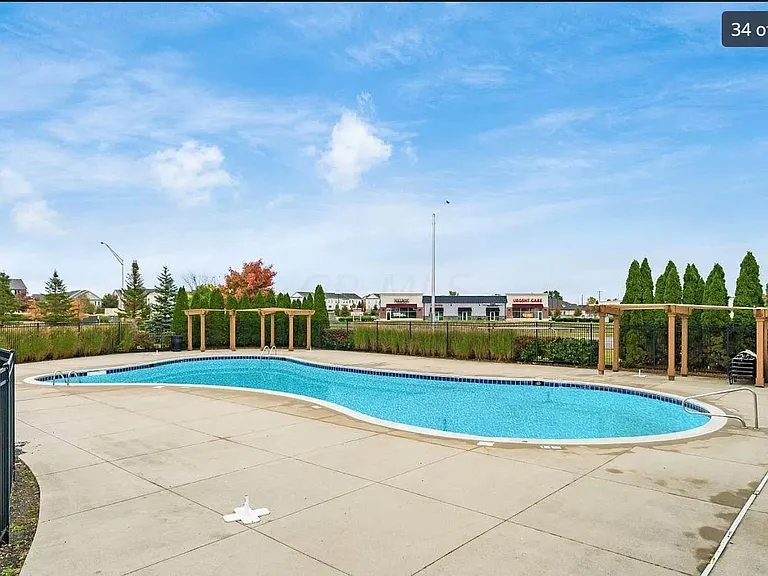 5766 Hayden Run Blvd — Photo 27