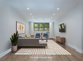 515 East Seventh Street W3 image 1 of 15