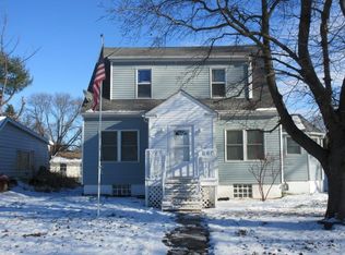 103 N 16th St, Marshalltown, IA 50158