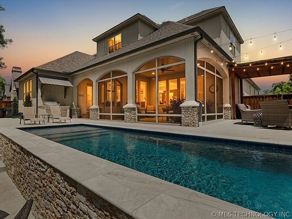 2nd image of 10624 S Nandina Ct
