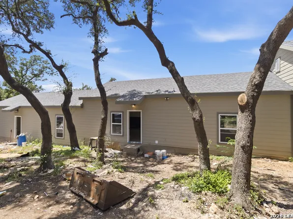 1130 Hidden Fawn, Canyon Lake, TX