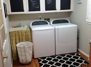 105 Maple Rock Ct, Simpsonville, SC 29681