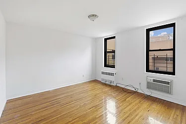 Sold by Thomas Lipovetsky, LREB