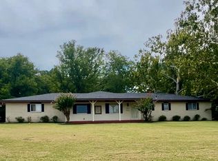 224 Meadow Rd, Ardmore, OK 73401