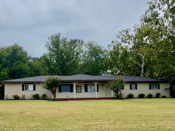 224 Meadow Rd, Ardmore, OK 73401