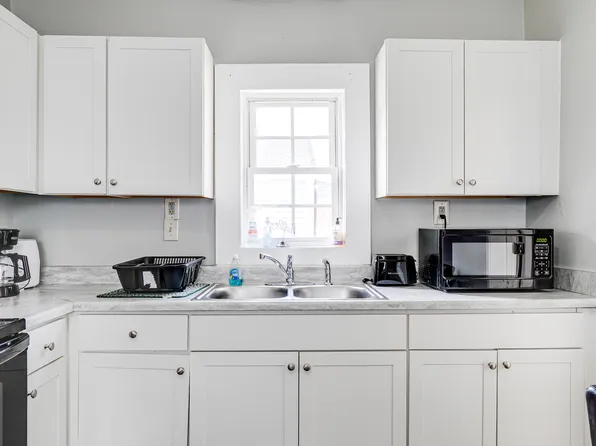 609 N Carolina Ave, Petersburg, VA 23803