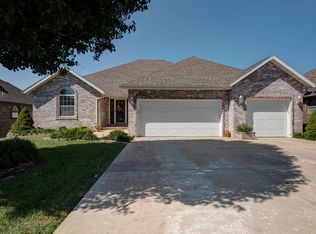 3325 S Bedford Ave, Springfield, MO 65809