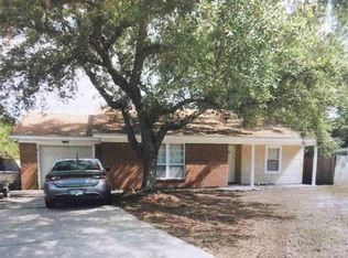 2701 Summertree Ln, Gulf Breeze, FL 32563