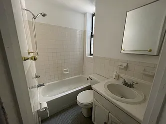 Rented by Bedford Realty USA Corp