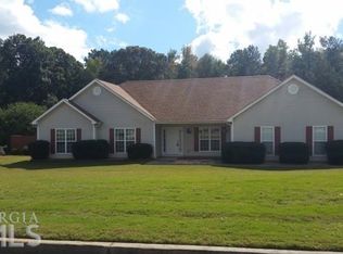 107 Thornehedge Way, Hampton, GA 30228