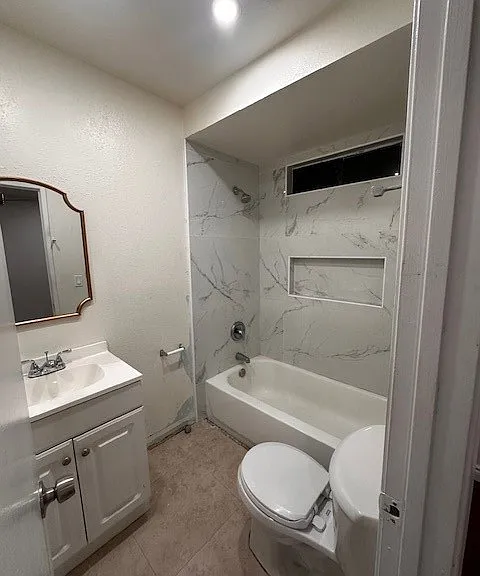13772 Euclid St — Photo 8
