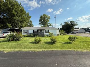 244 W Saline St, Tipton, MO 65081