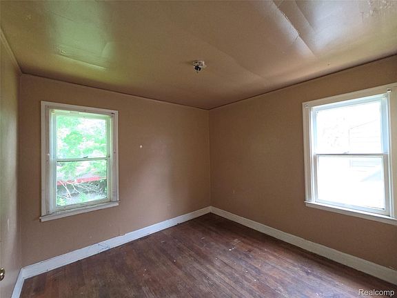 47th image of 5310 Grayton St