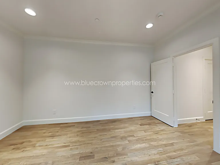 4417 Emerson Ave — Photo 15