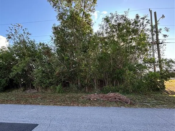 5270 NW East Delwood Dr #27, Pt Saint Lucie, FL 34986