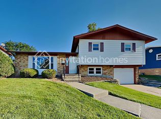 5918 School St, Oak Forest, IL