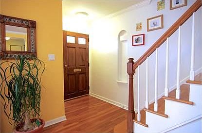 3rd image of 13-40 Jerome Pl #1X