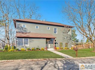 1 Giggleswick Way, Edison, NJ 08820