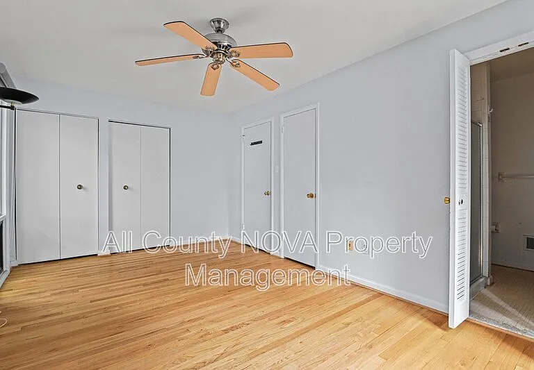 8108 Timber Valley Ct — Photo 28