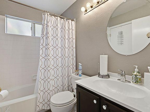 5th image of 6931 Cranleigh Ave