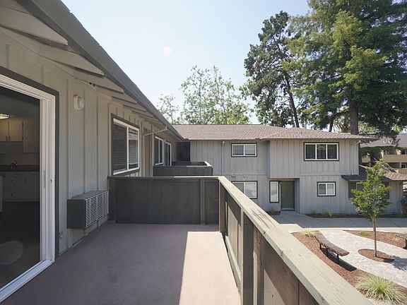 4th image of 1256 Balboa Ct #10