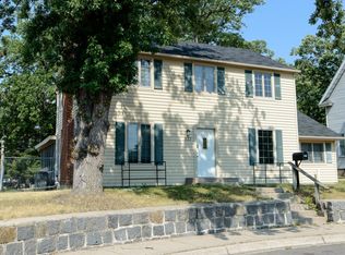 923 6th Ave S, Saint Cloud, MN 56301