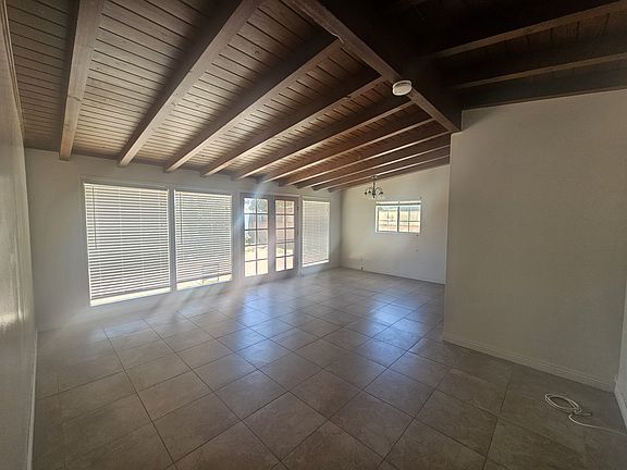 5th image of 7732 Encinas Cir