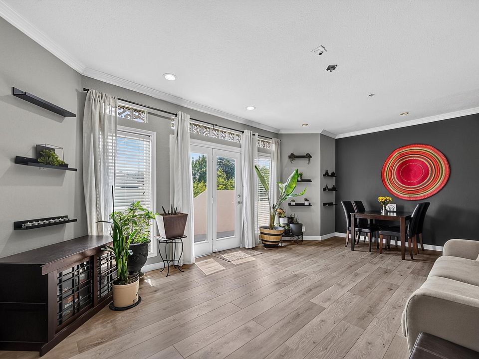 1st image of 4040 Avondale Ave APT 309
