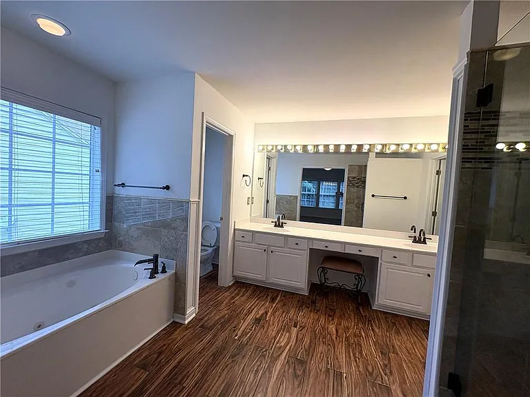 195 Gaines Oak Way — Photo 13