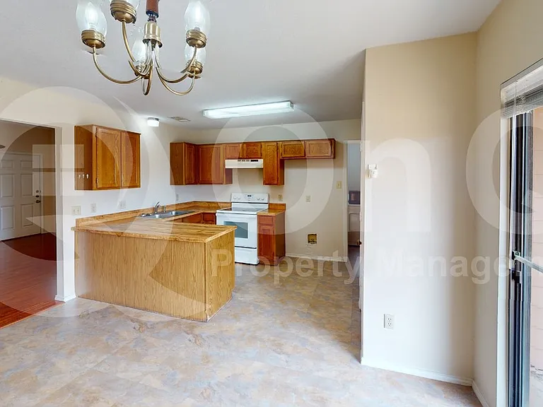 853 W Wintergreen Rd — Photo 7