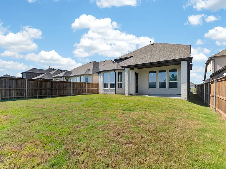 422 Firecrest Ln — Photo 31