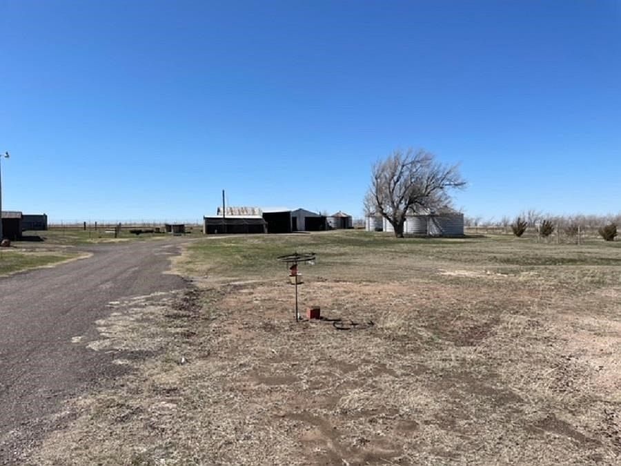 2nd image of 51733 S County Road 190