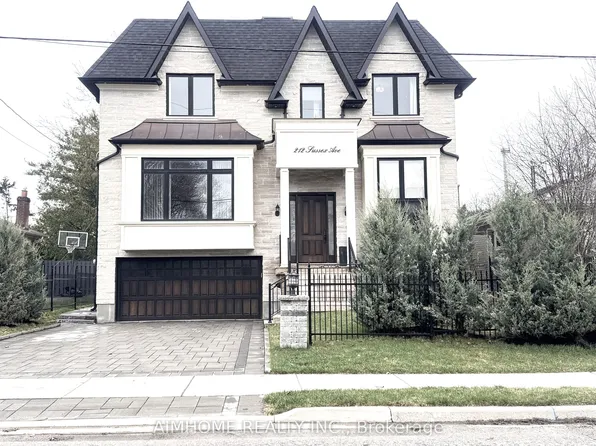 212 Sussex Ave, Richmond Hill, ON L4C 2G2