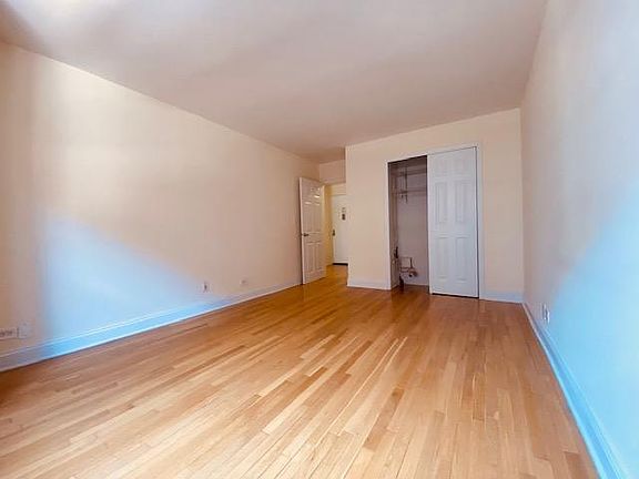 2nd image of 82-35 Kew Gardens Rd #205