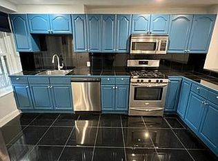 301 Stuyvesant Ave #1, Brooklyn, NY 11233