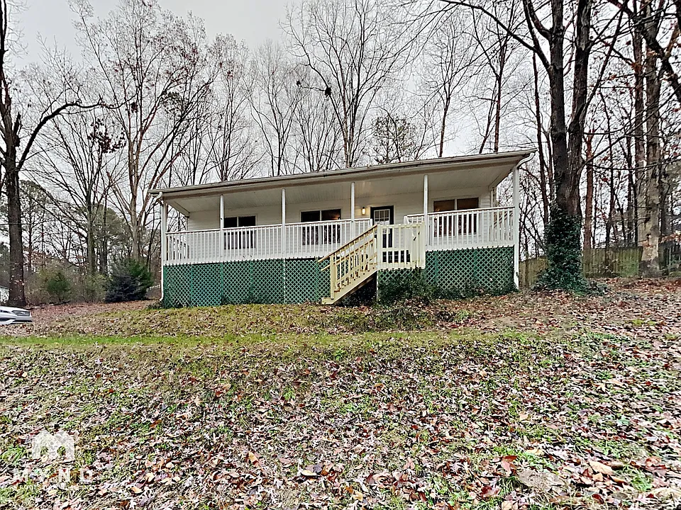 62 Woodland Rd SW